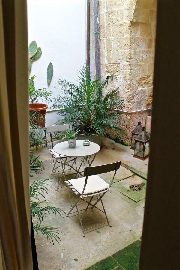 לצ'ה Buon Consiglio B&B מראה חיצוני תמונה