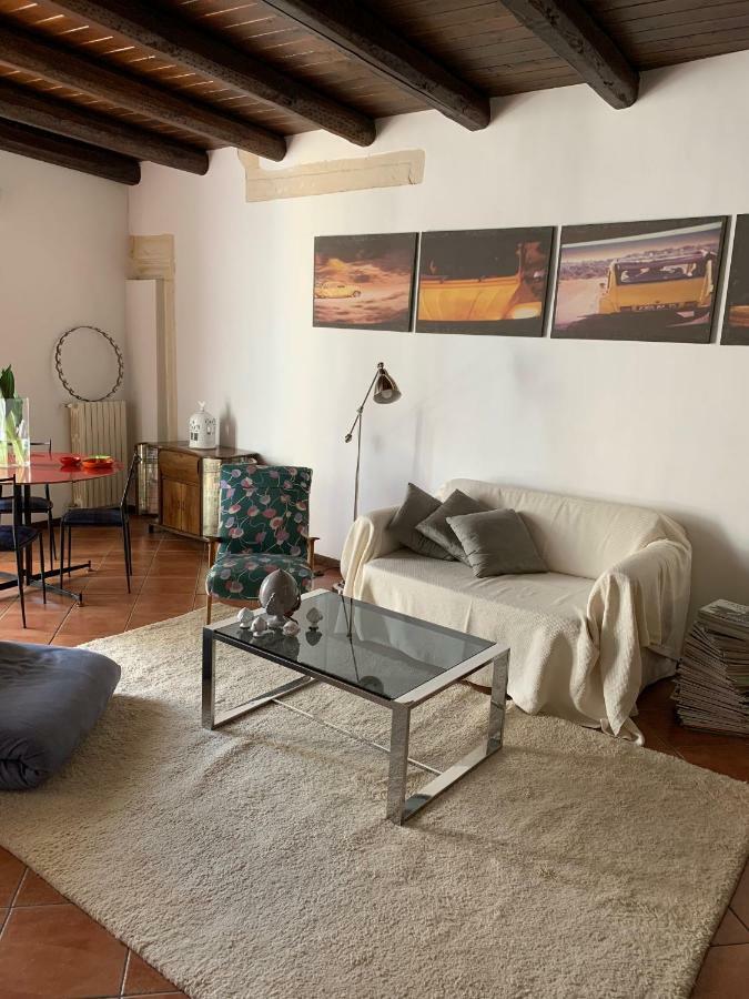 לצ'ה Buon Consiglio B&B מראה חיצוני תמונה